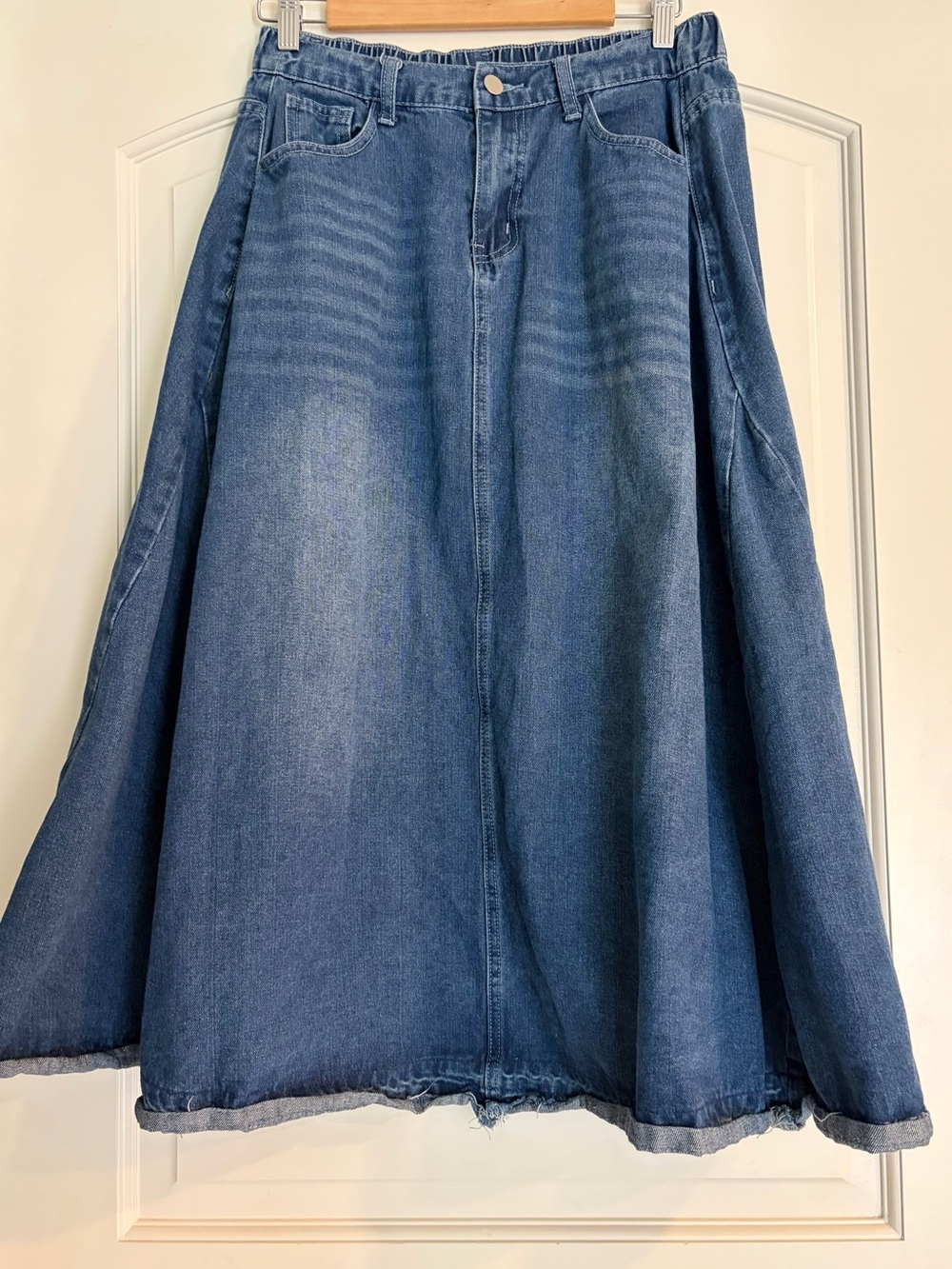 Denim A-Line Maxi Skirt in Dark Blue Size M